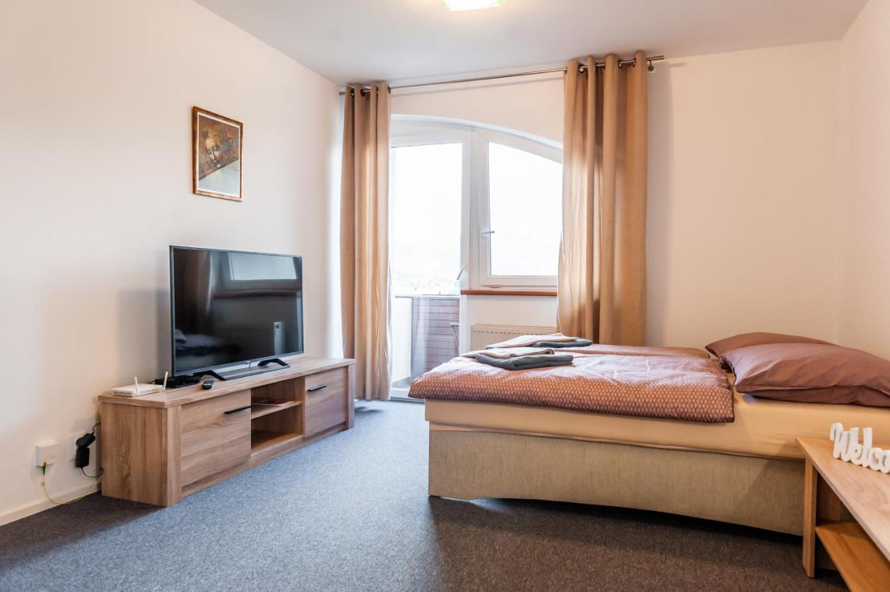 Apartmany Summit Bešeňová エクステリア 写真