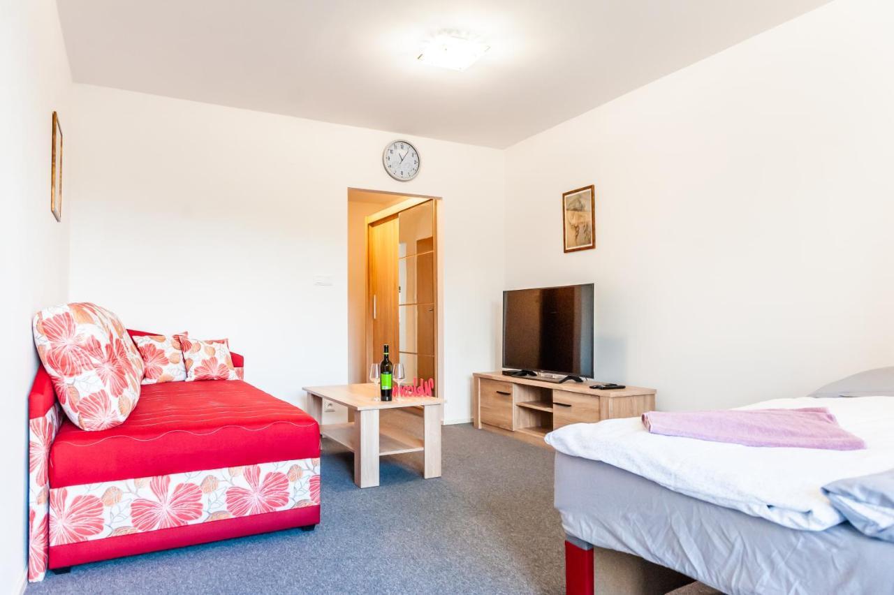 Apartmany Summit Bešeňová エクステリア 写真