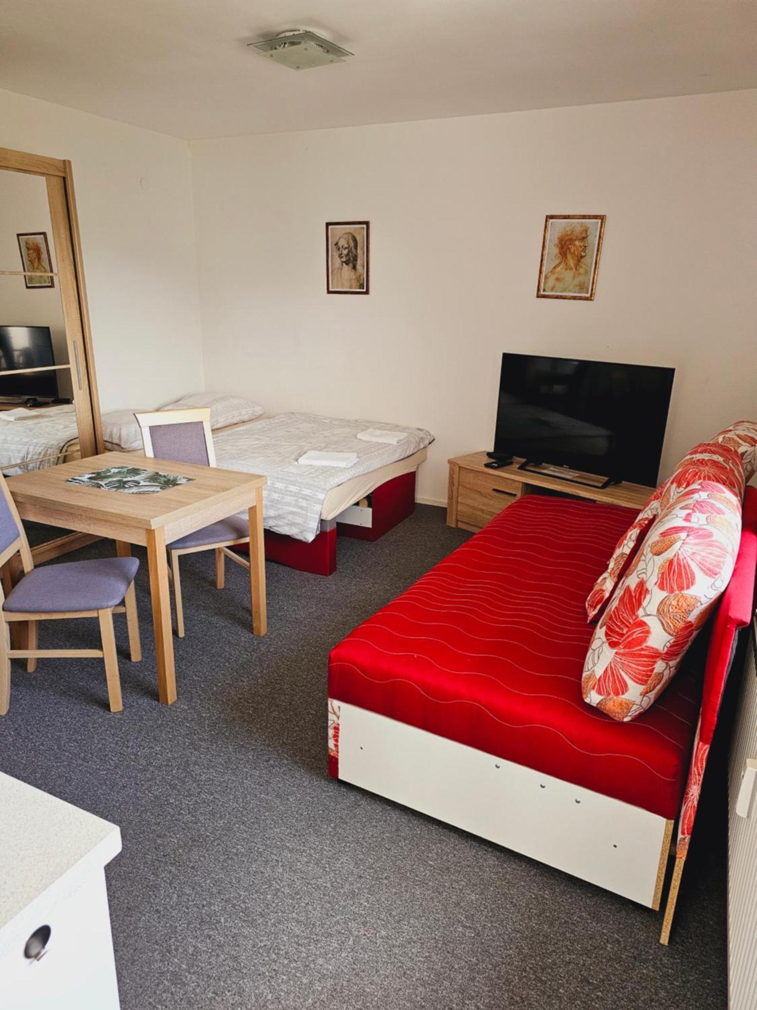 Apartmany Summit Bešeňová エクステリア 写真